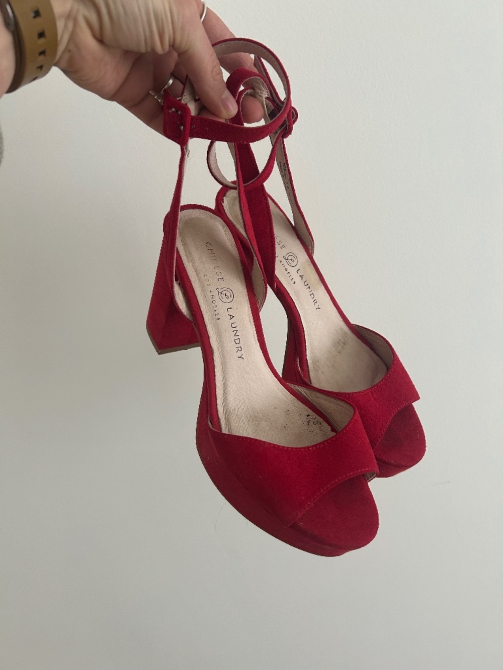 Chinese Laundry Red heels